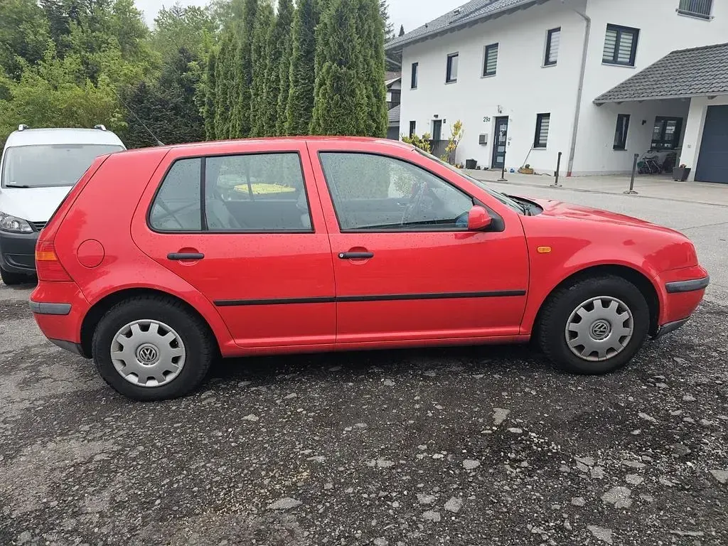 Gebraucht VW Golf III 75 PS (55 kW) 1998 Rot Limousine