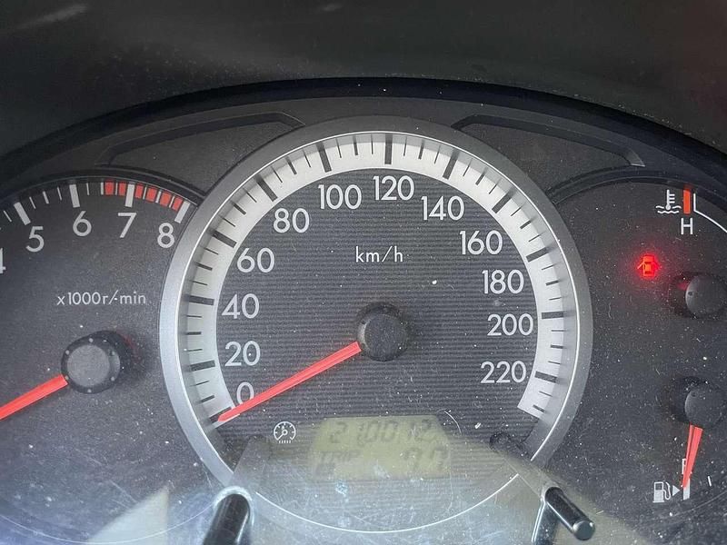 Gebraucht Mazda 5 Comfort 116 PS (85 kW) 2007 Van / Kleinbus