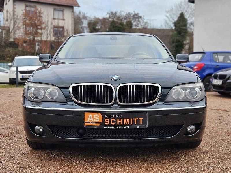 Gebraucht BMW 740 306 PS (225 kW) 2007 Grün Limousine