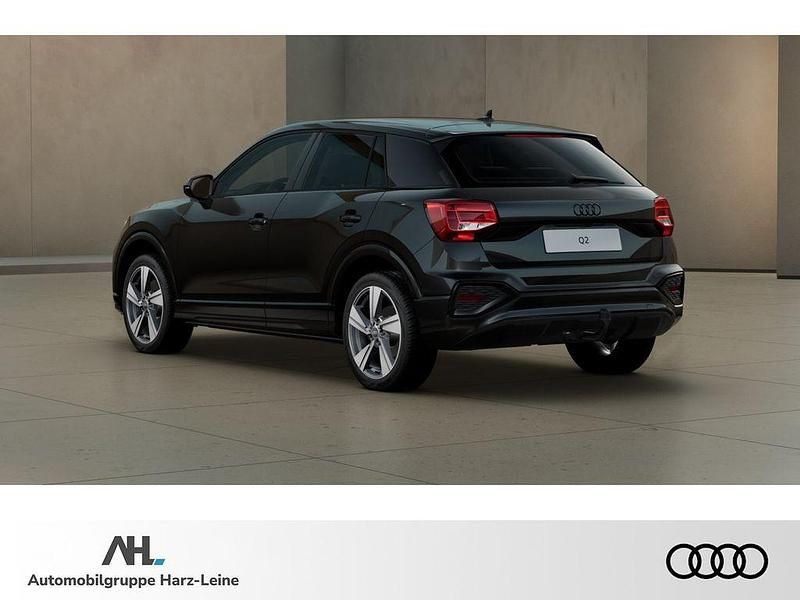 Neu Audi Q2 Advanced Plus 150 PS (110 kW) 2025 Schwarz SUV