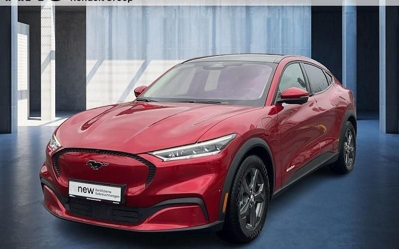 Gebraucht Ford Mustang Mach-E 197 kW (269 PS) 2021 Rot SUV