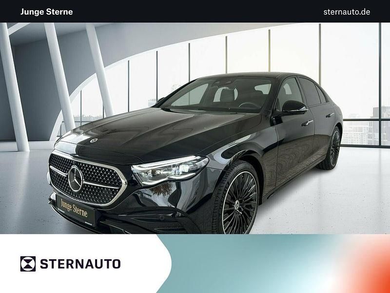 Metalliclack obsidianschwarz Gebraucht 2024 Mercedes E300 AMG line Limousine | 55.980 € (Superpreis) - Bild 1/4
