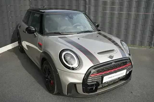 Gebraucht Mini John Cooper Works 231 PS (169 kW) 2023 Silber Kleinwagen