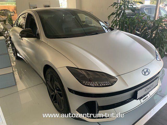 Gold Gebraucht 2023 Hyundai Ioniq Edition Kleinwagen | 38.990 € (Guter Preis) - Bild 1/4