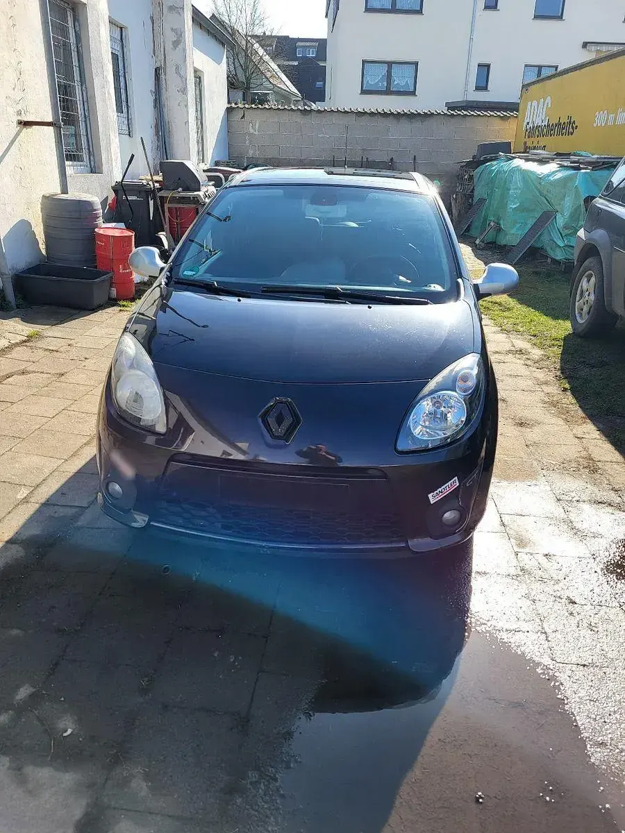 Używany Renault Twingo GT 101 KM (74 kW) 2009 Czarny Hatchback
