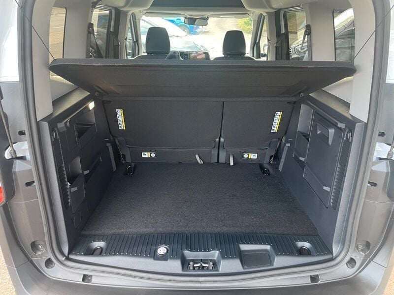 Gebraucht Ford Tourneo Courier Active 125 PS (91 kW) 2024 Weiß Van / Kleinbus