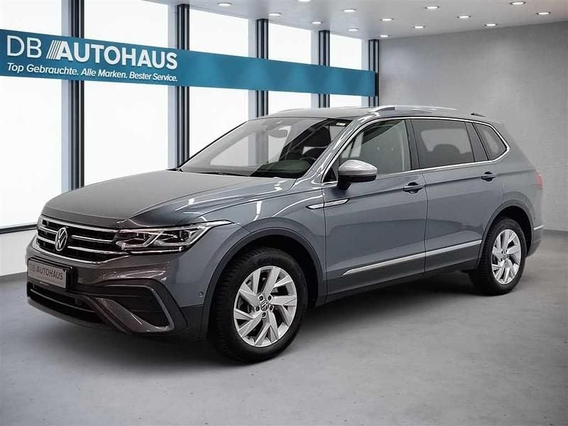 Gebraucht VW Tiguan Allspace Life 200 PS (147 kW) 2023 Grau SUV