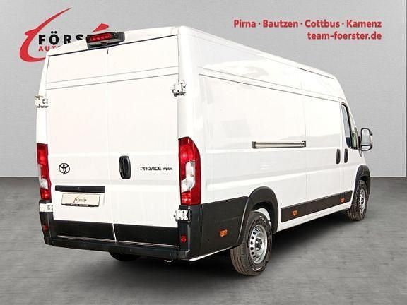 Gebraucht Toyota Proace 180 PS (132 kW) 2024 Icy white Van / Kleinbus