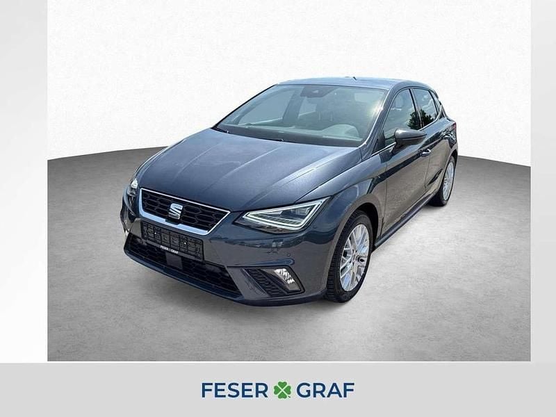 Magnetic grau Gebraucht 2024 Seat Ibiza FR Kleinwagen | 18.890 € (Fairer Preis) - Bild 1/4