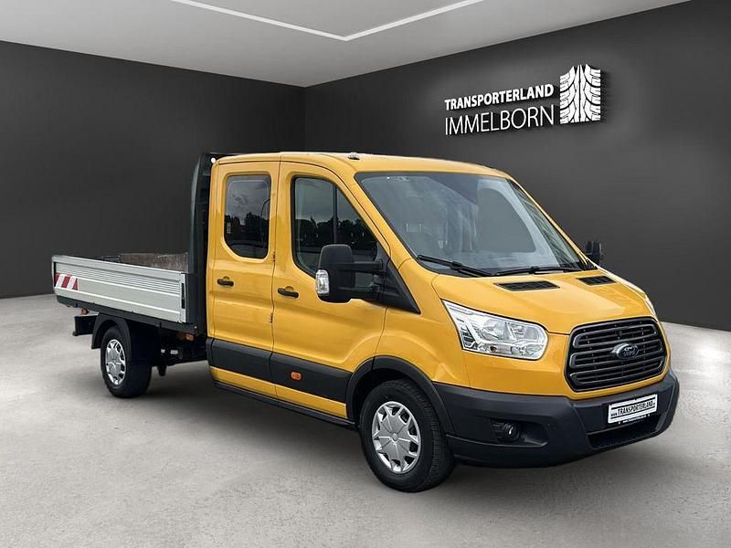 Second-hand Ford Transit 131 CP (96 kW) 2019 Galben Monovolum