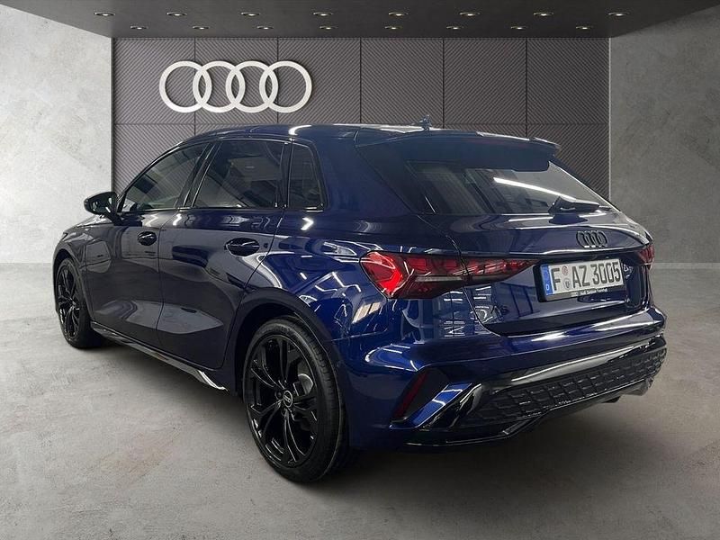 Gebraucht Audi A3 S-Line 150 PS (110 kW) 2026 Blau Limousine
