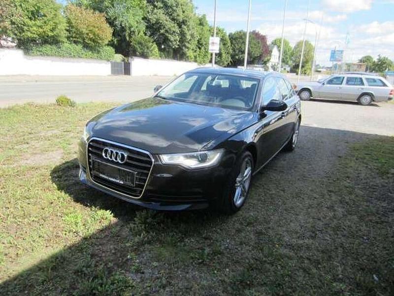 Gebraucht Audi A6 Business 204 PS (150 kW) 2011 Havannaschwarz Kombi