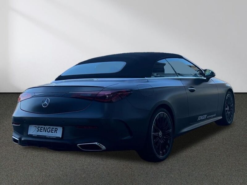 Gebraucht Mercedes CLE300 AMG 258 PS (189 kW) 2024 Grau Cabrio