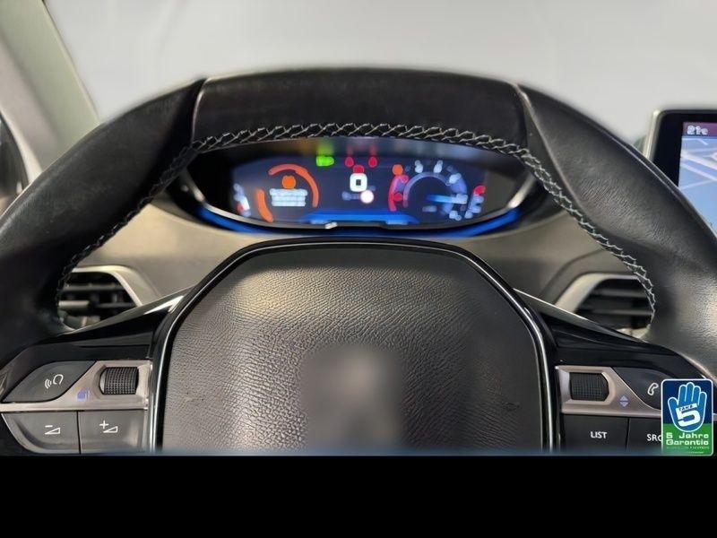 Weiß Gebraucht 2020 Peugeot 3008 Crossway SUV | 22.680 € (Etwas zu teuer) - Bild 1/3
