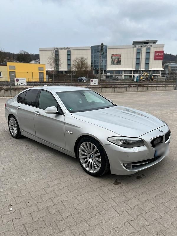 Gebraucht BMW 530 245 PS (180 kW) 2010 Limousine