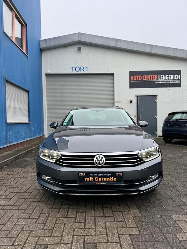 Gebraucht VW Passat Highline 150 PS (110 kW) 2017 Grau Kombi