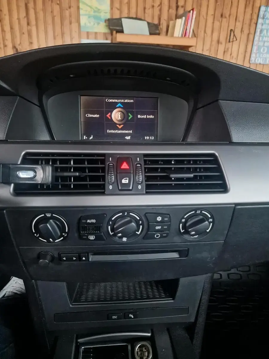 Usata BMW 520 170 CV (125 kW) 2004 Argento Berlina