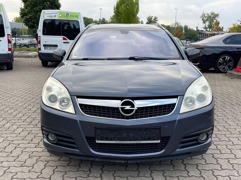Gebraucht Opel Vectra Edition+ 150 PS (110 kW) 2008 Blau Kombi