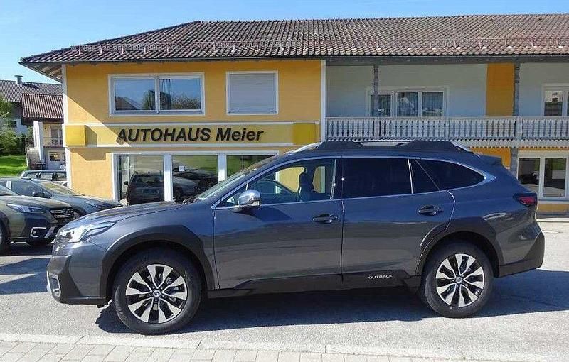 Uusi Subaru Outback Platinum 169 HP (124 kW) 2025 Harmaa Sedan