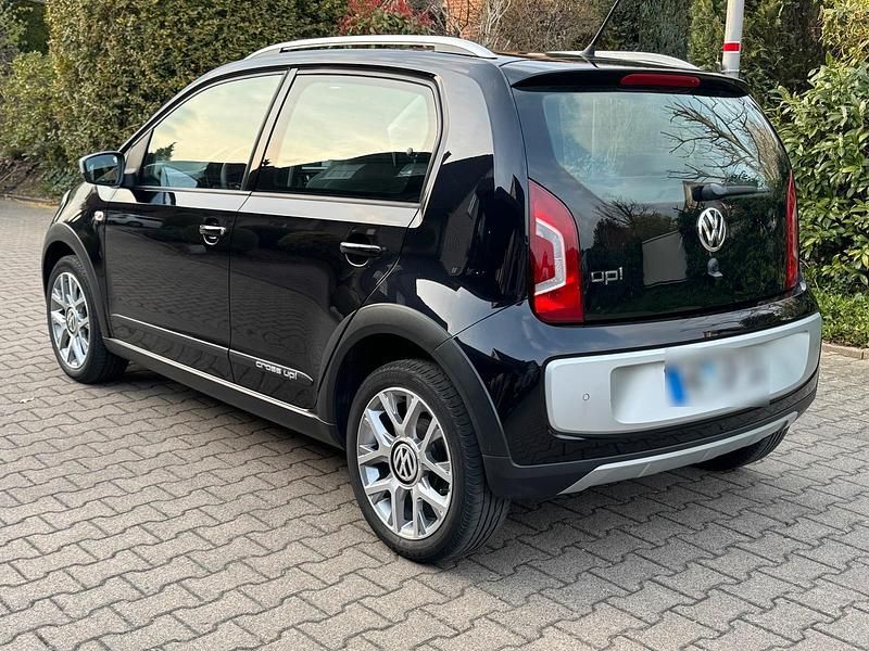 Gebraucht VW cross up! 75 PS (55 kW) 2014 Schwarz Kleinwagen