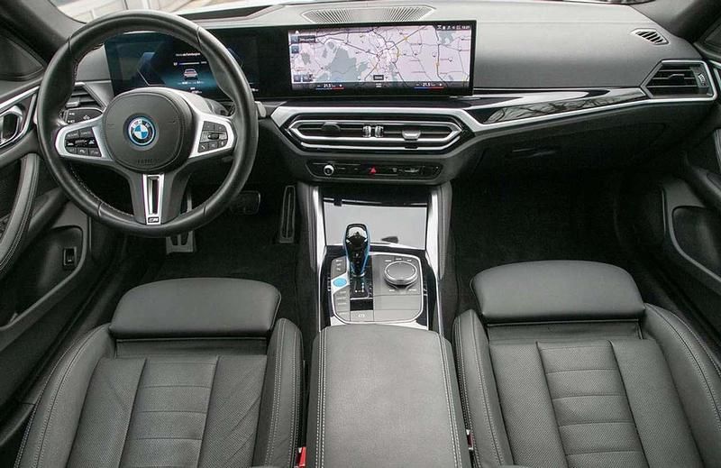 Gebraucht BMW i4 M Sport 400 kW (544 PS) 2023 Alpinweiß uni Limousine