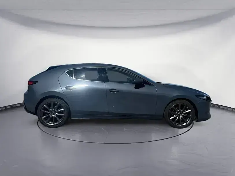 Używany Mazda 3 Selection 122 KM (89 kW) 2019 Szary Sedan/Limuzyna