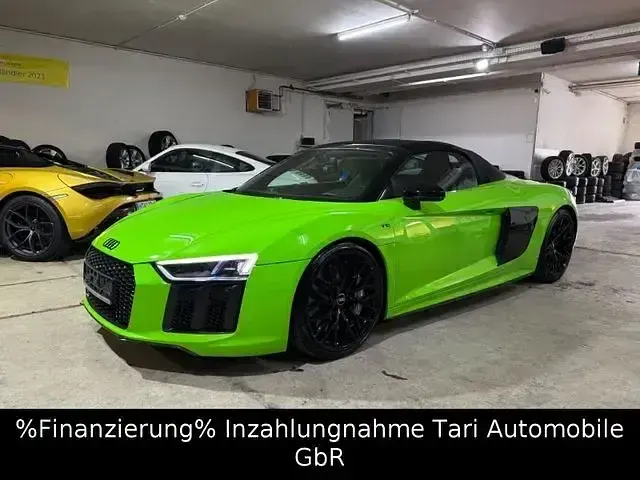 Gebraucht Audi R8 Spyder Ambiente 611 PS (449 kW) 2018 Grün Cabrio