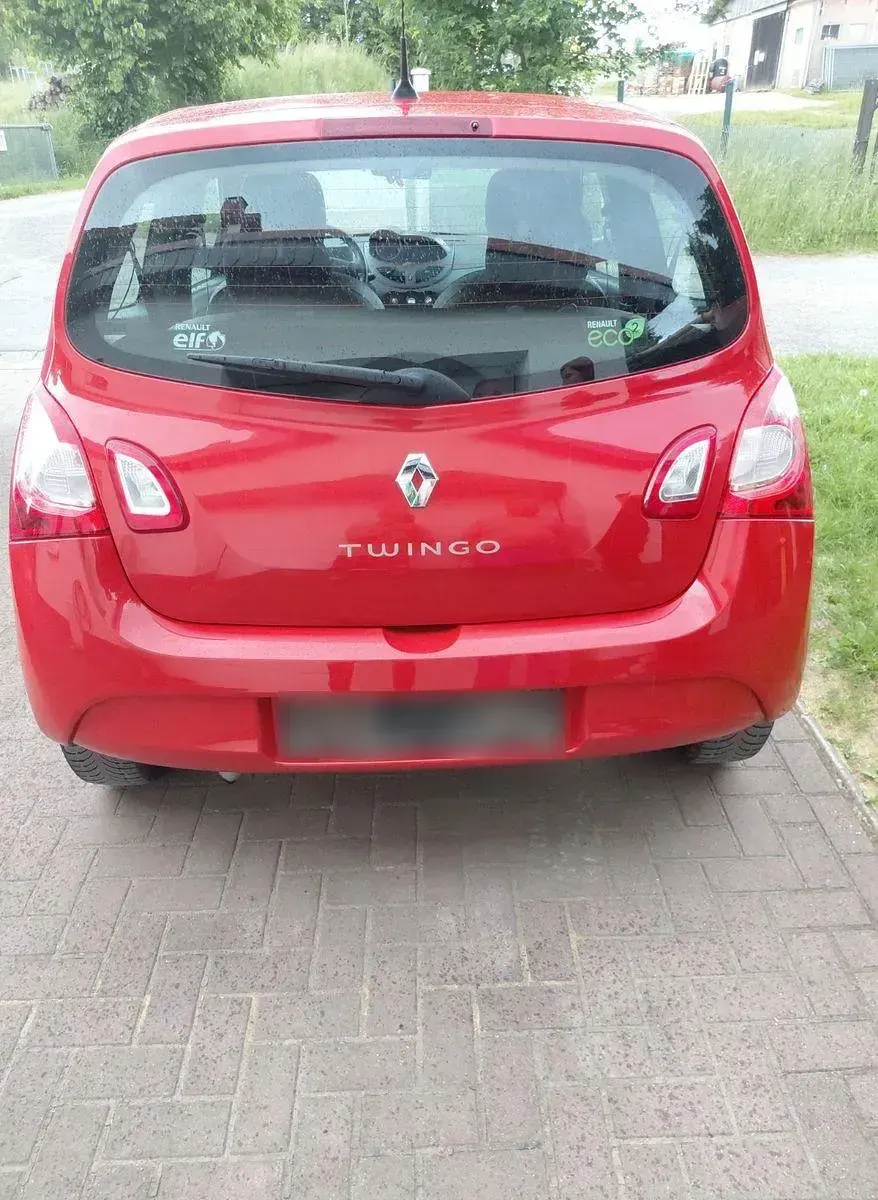 Gebraucht Renault Twingo Dynamique 75 PS (55 kW) 2014 Rot Kleinwagen
