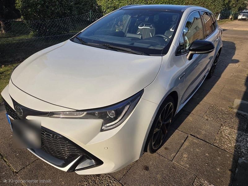 Gebraucht Toyota Corolla 184 PS (135 kW) 2021 Weiß Kombi