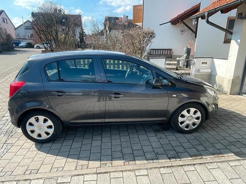 Gebraucht Opel Corsa 86 PS (63 kW) 2011 Grau Kleinwagen