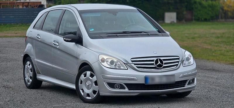 Gebraucht Mercedes B180 110 PS (80 kW) 2007 Grau Van / Kleinbus