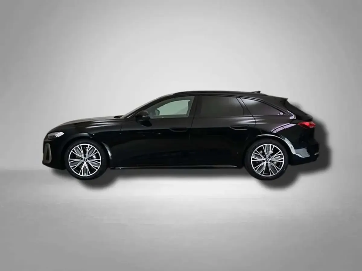 Używany Audi S5 Edition .1 367 KM (269 kW) 2026 Czarny Kombi