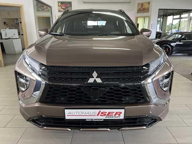 Gebraucht Mitsubishi Eclipse Cross Plus 188 PS (138 kW) 2024 Rot (dynamicrot) SUV
