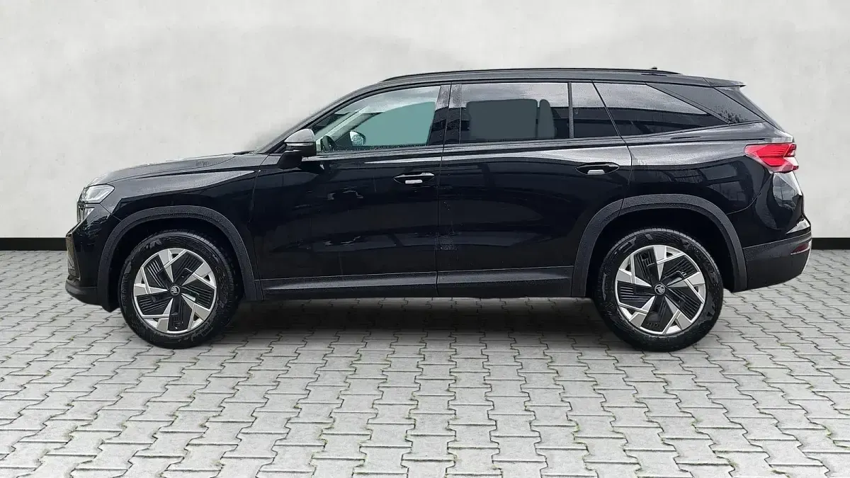 Neu Skoda Kodiaq Selection 150 PS (110 kW) 2026 Blackmagic perleffekt SUV
