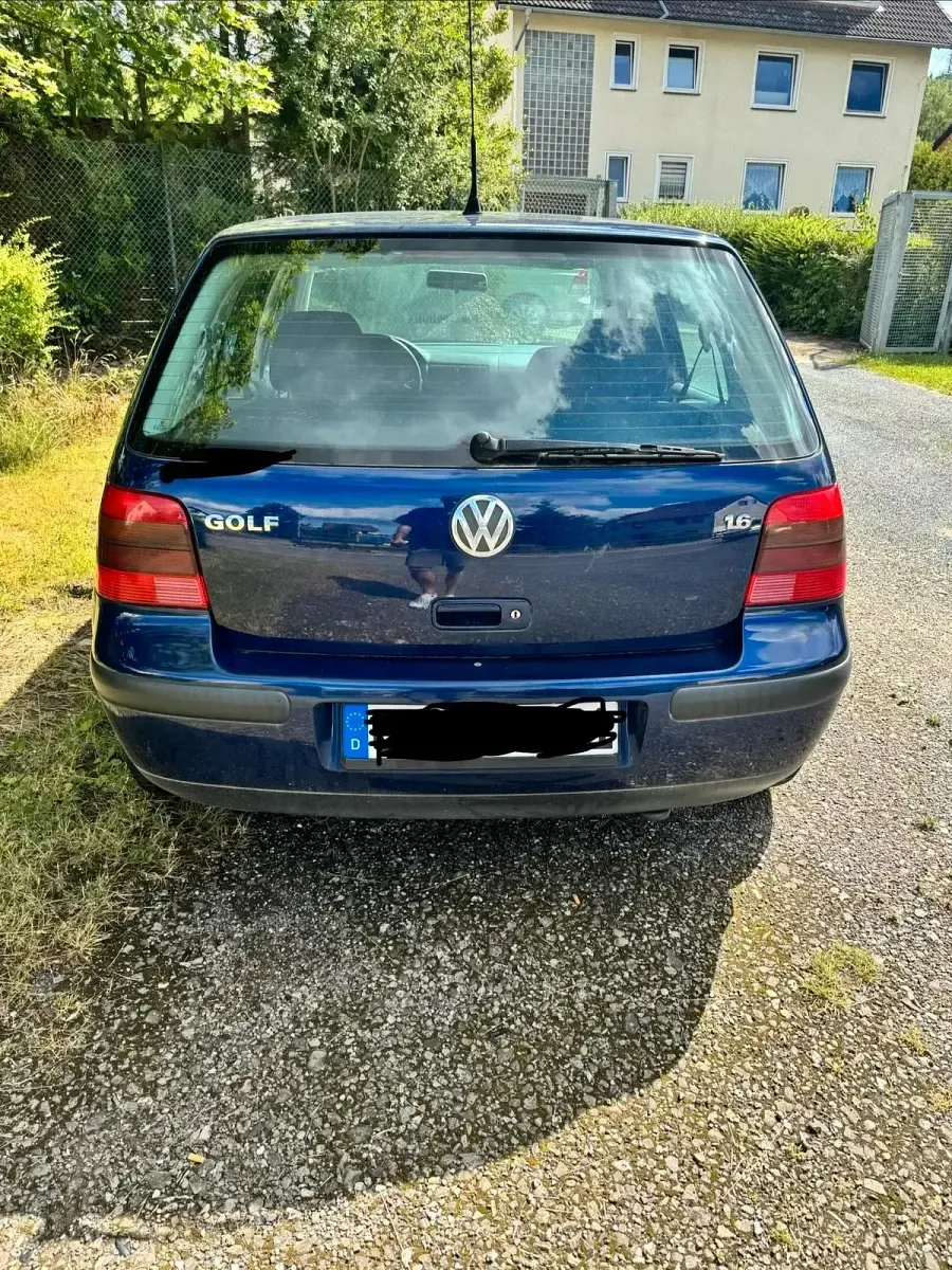 Gebraucht VW Golf IV 101 PS (74 kW) 2001 Blau Kleinwagen