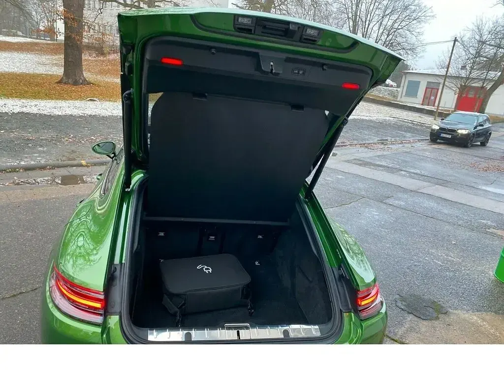 Gebraucht Porsche Panamera Turbo S E-Hybrid 680 PS (500 kW) 2019 Grün Kleinwagen