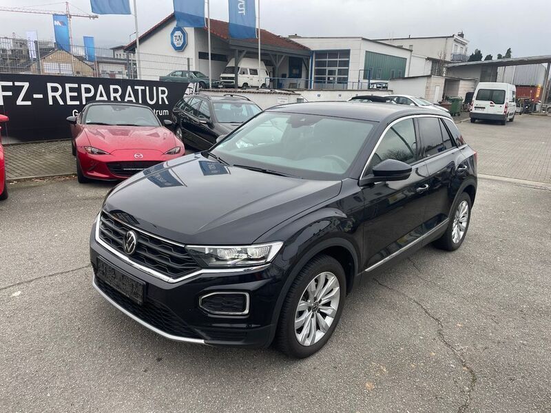 Deep black perleffekt Gebraucht 2021 VW T-Roc Sport SUV | 24.490 € (Fairer Preis) - Bild 1/4