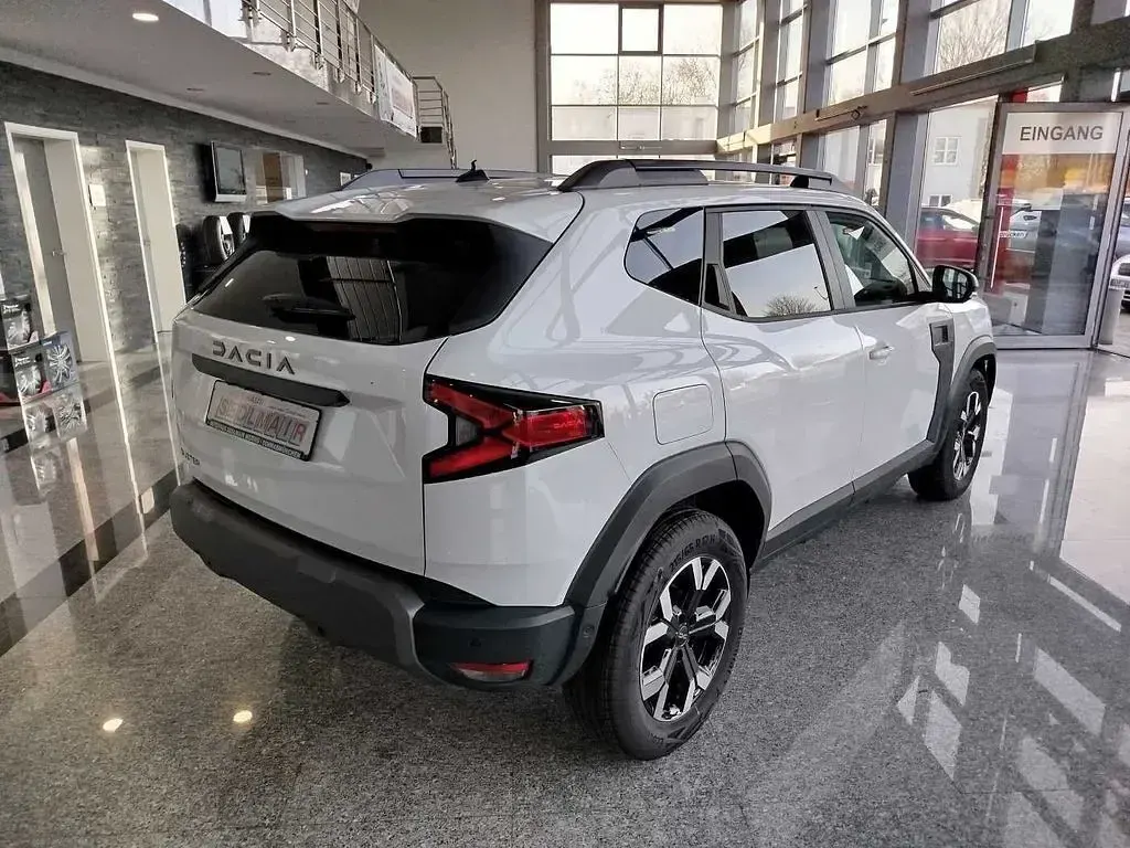 Neu Dacia Duster Extreme 131 PS (96 kW) 2025 Arktisweiß SUV