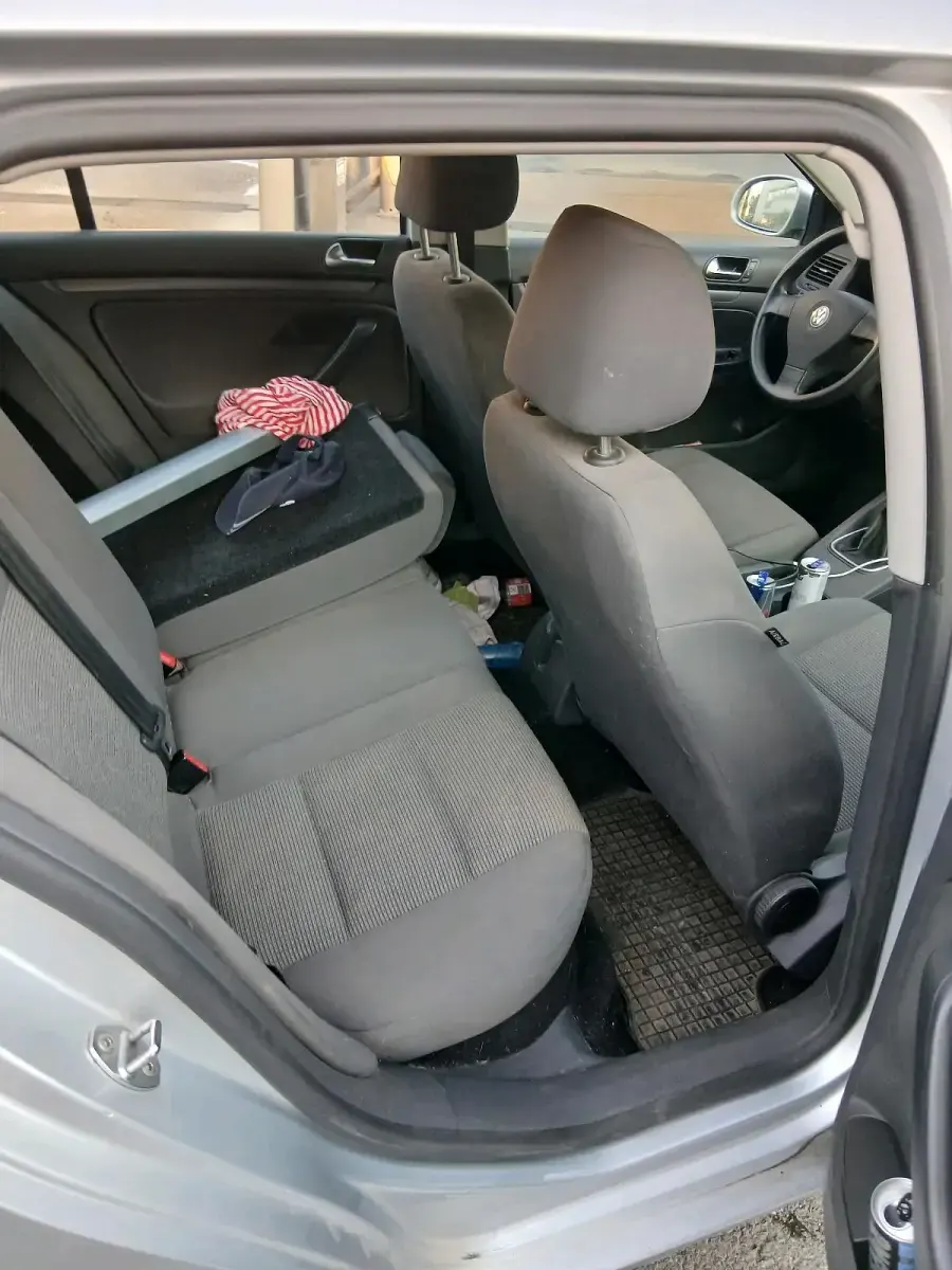 Gebraucht VW Golf VI 105 PS (77 kW) 2009 Silber Kleinwagen