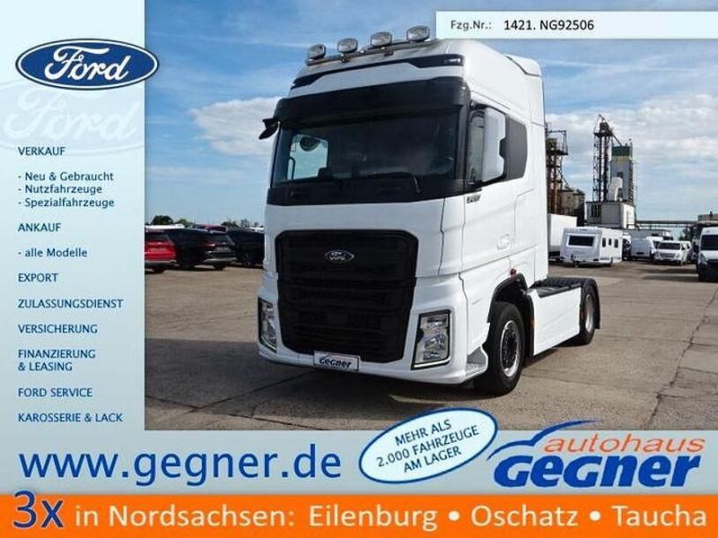 Weiss Gebraucht 2023 Ford S-MAX S Van / Kleinbus | 65.260 € - Bild 1/4