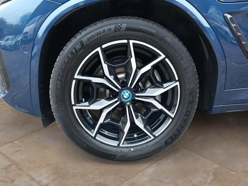 Gebraucht BMW X3 Sport Line 292 PS (214 kW) 2024 Phytonicblau SUV