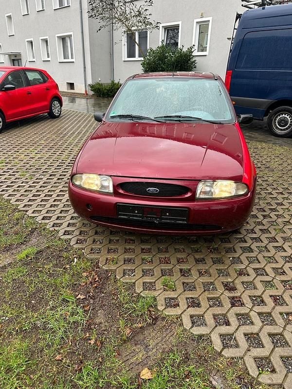 Gebraucht Ford Fiesta 60 PS (44 kW) 1998 Rot Kleinwagen
