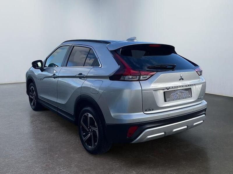 Gebraucht Mitsubishi Eclipse Cross Plus 188 PS (138 kW) 2024 Silber SUV