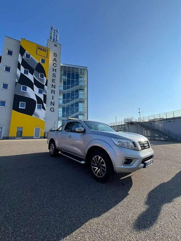 Gebraucht Nissan Navara S 163 PS (119 kW) 2018 Grau Pickup