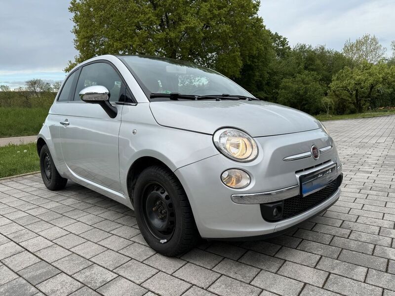 Silber Gebraucht 2009 Fiat 500 Lounge Kleinwagen | 5.999 € (Fairer Preis) - Bild 1/4