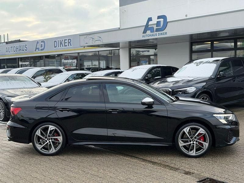 Gebraucht Audi S3 Sport 310 PS (228 kW) 2022 Schwarz Limousine