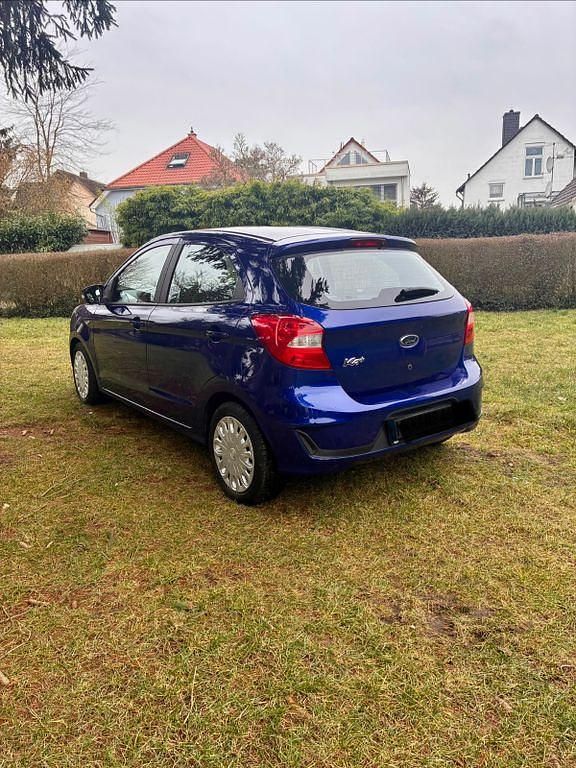 Gebraucht Ford Ka Trend 71 PS (52 kW) 2019 Blau Limousine