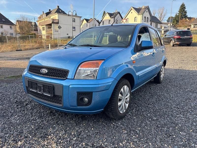 Blau Gebraucht 2011 Ford Fusion Trend Limousine | 1.490 € (Superpreis) - Bild 1/4