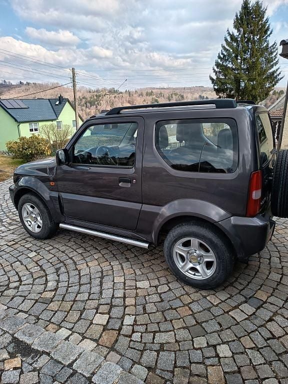 Gebraucht Suzuki Jimny 86 PS (63 kW) 2009 Grau SUV