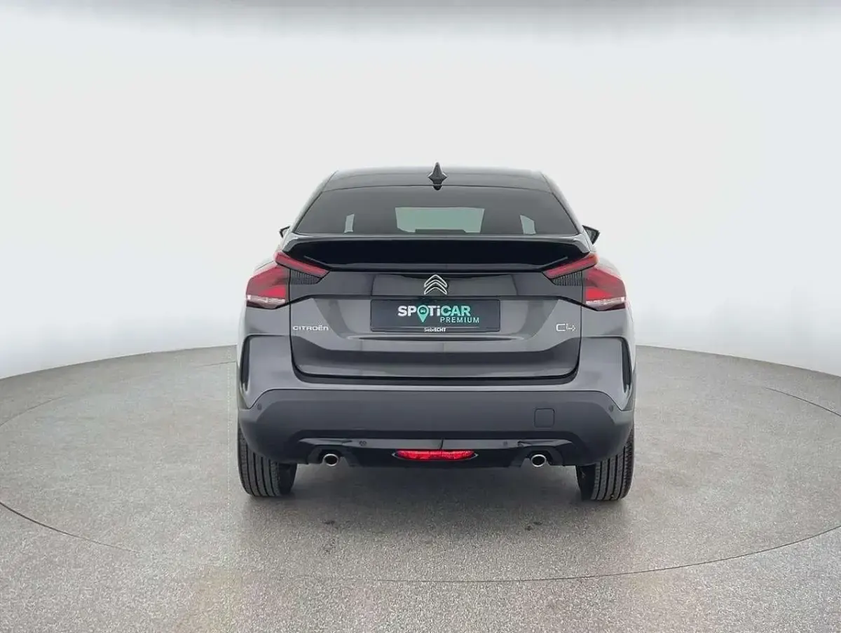 Gebraucht Citroën C4 131 PS (96 kW) 2024 Grau SUV